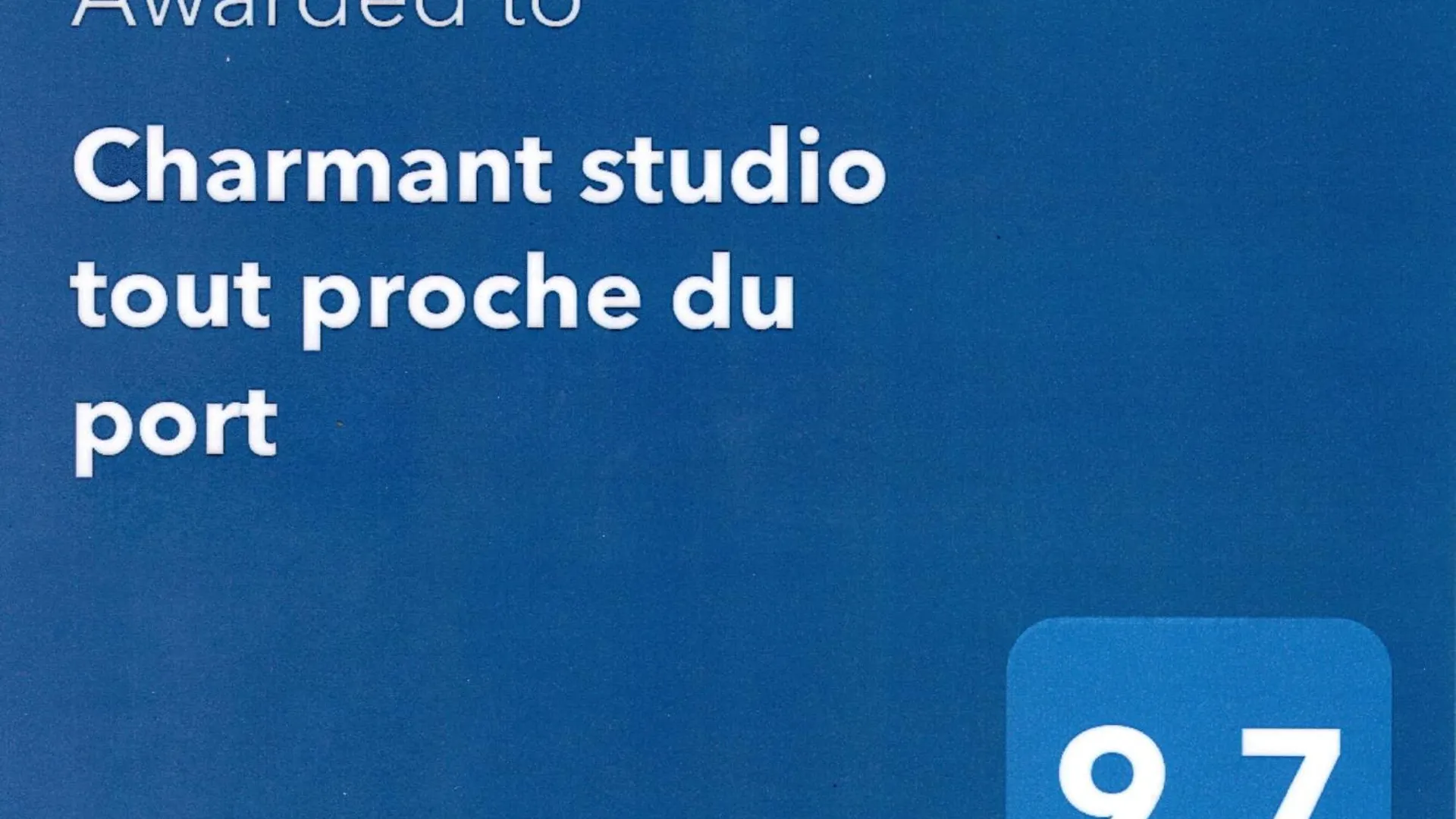 Charmant studio tout proche du port Nice Appartement