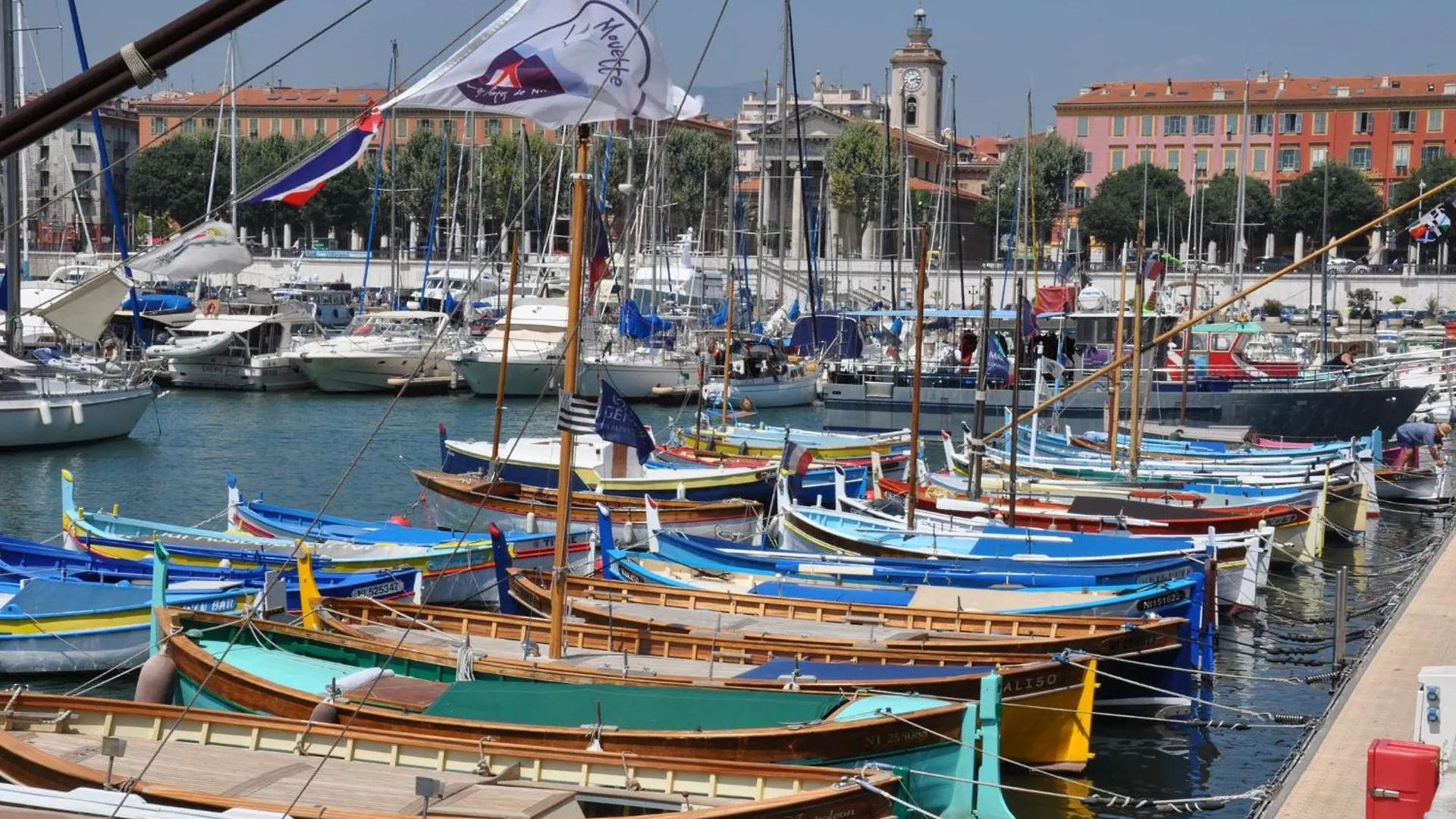 Charmant studio tout proche du port Nice France